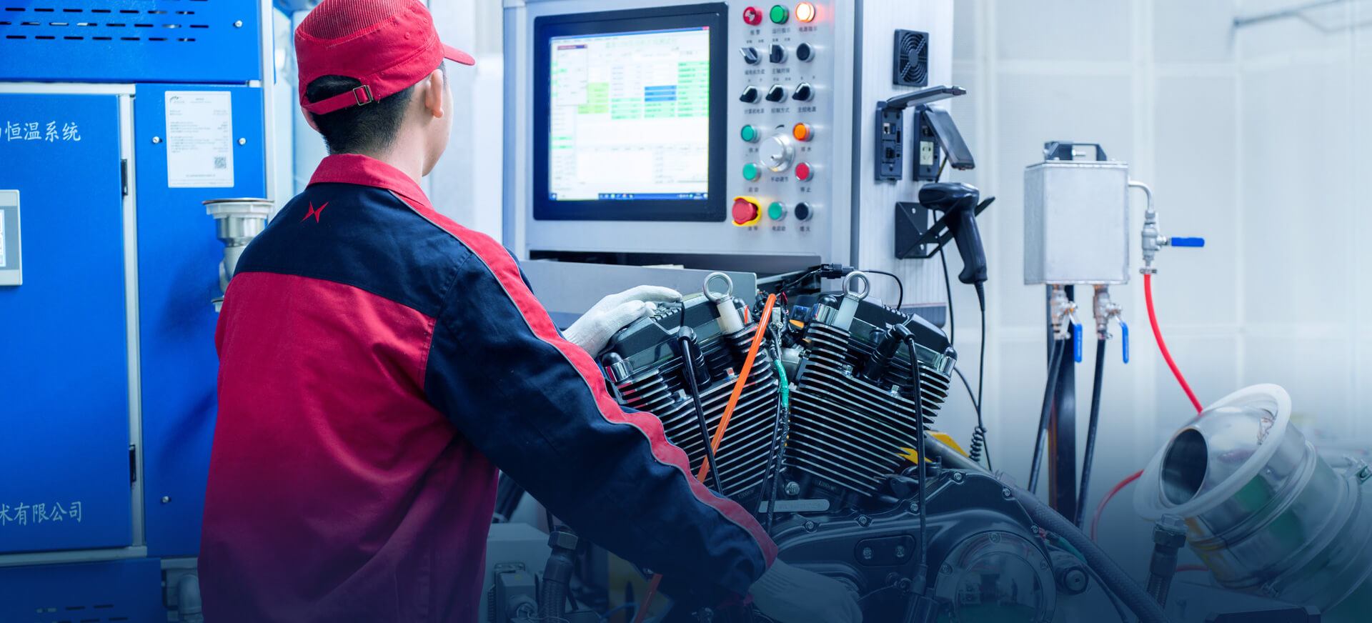 ����������ͷ����̨