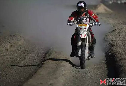 �������й�½����͵㡪д�ڰ�����������ǰ