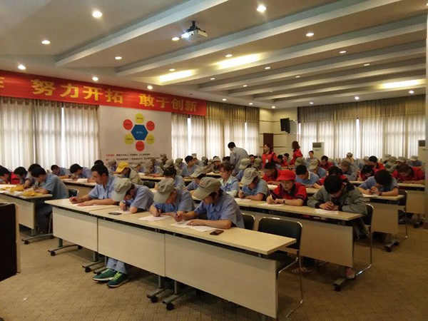 �ŵ�88������վĦ������ϵͳ�ڶ��켼ʦѡ������Բ������