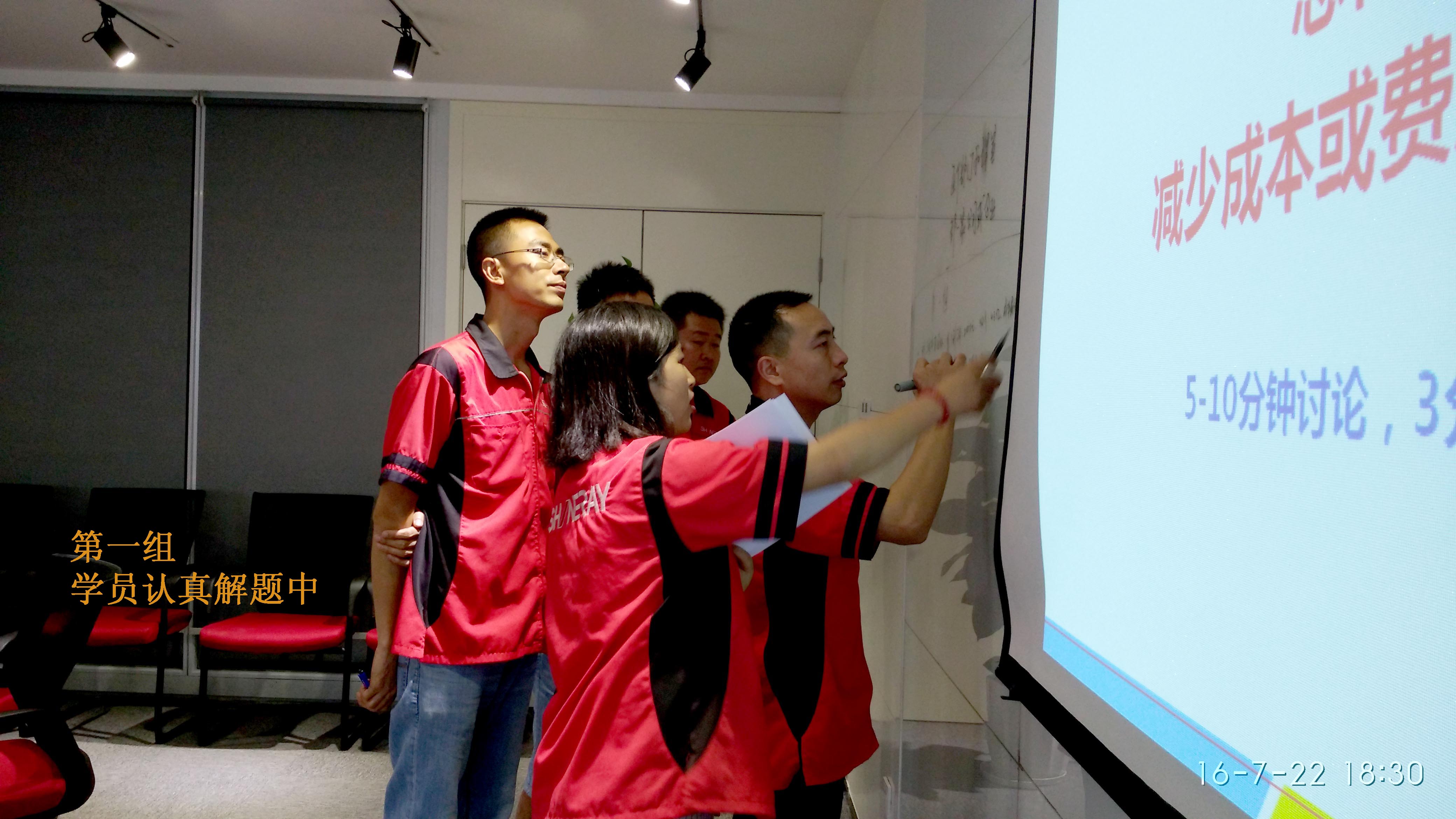 �ŵ�88������վũ����չ�������ڲ�Ӱ������Ӫҵ�������¾����ܵ�������Ǯ������ɳ��������